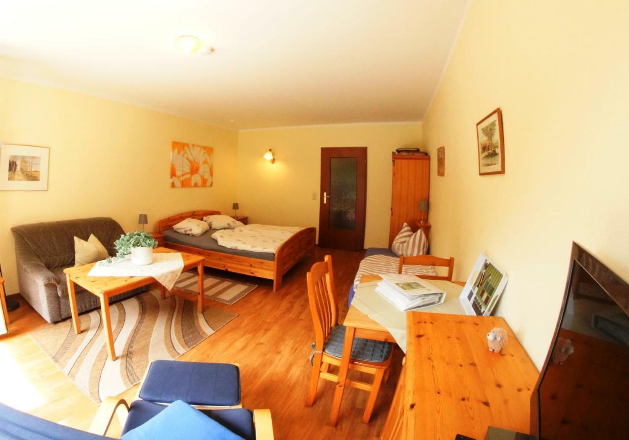 Ferienpension Lindenhof - Ferienwohnungen In Der Lueneburger Heide Marxen am Berge Ngoại thất bức ảnh